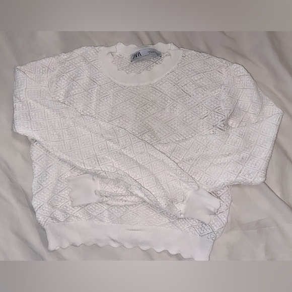 Zara white crochet sweater - Picture 1 of 2